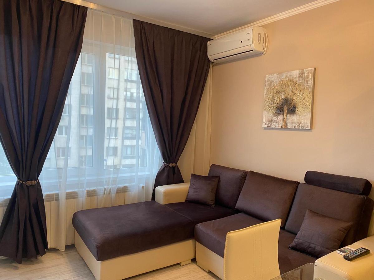 Iva Luxury Apartament Ruse Exterior photo